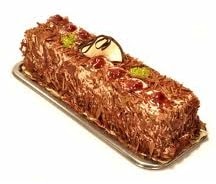 Yumuşak Kek Dokulu 4-6 Kişilik Çikolatalı Muzlu Baton